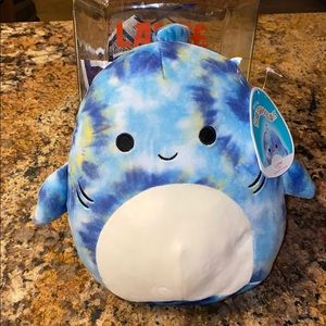 Luther the shark squishmallow 8”